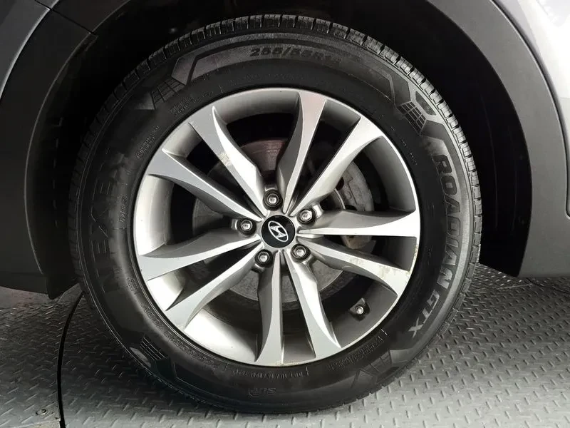 Hyundai Santa fe 2.0 2Wd Premium, снимка 5 - Автомобили и джипове - 53956461