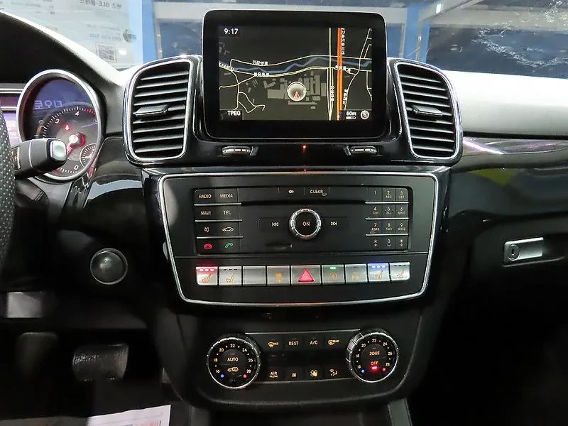 Mercedes-Benz GLE 350d - САМО 30% АВАНС, снимка 13 - Автомобили и джипове - 56112308