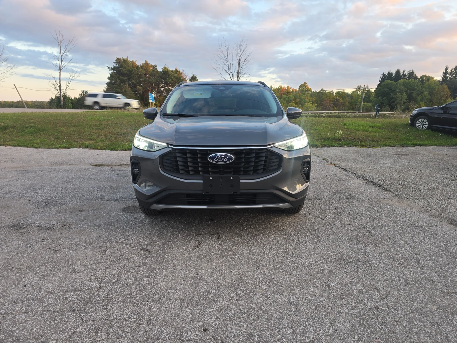 Ford Escape * * CARFAX * * АВТО КРЕДИТ * *  - изображение 2