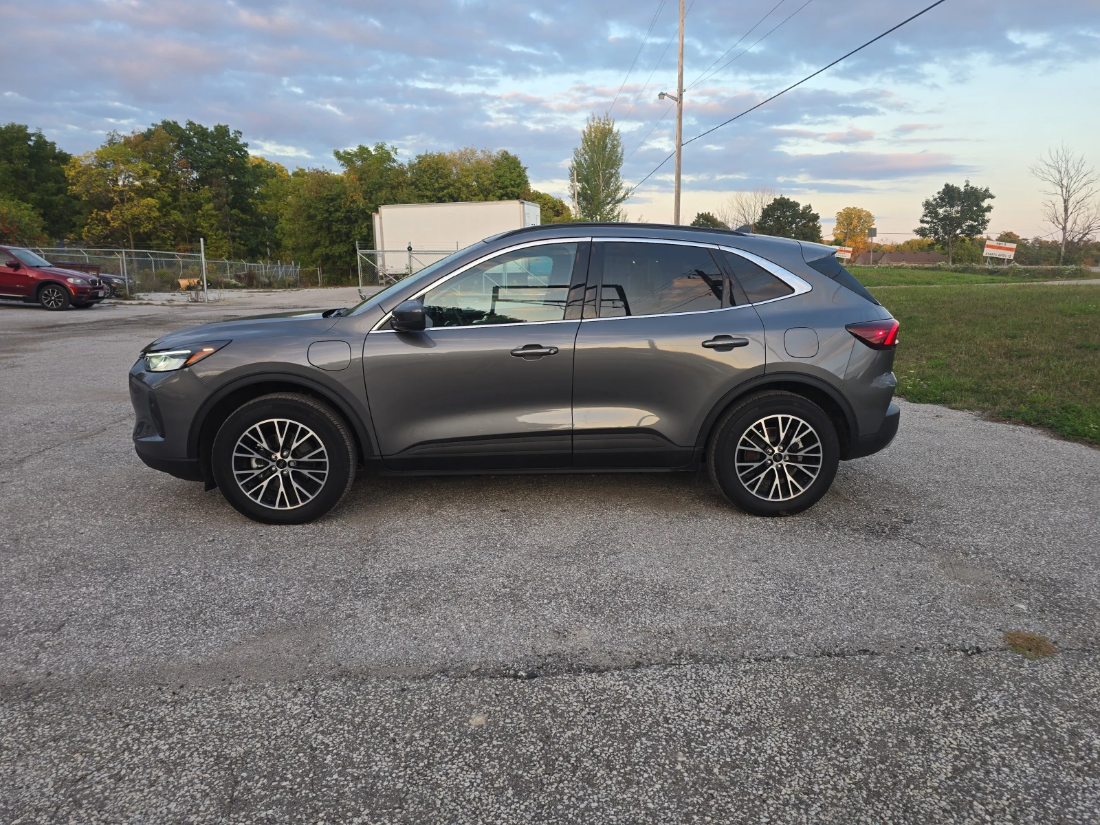 Ford Escape * * CARFAX * * АВТО КРЕДИТ * *  - изображение 4