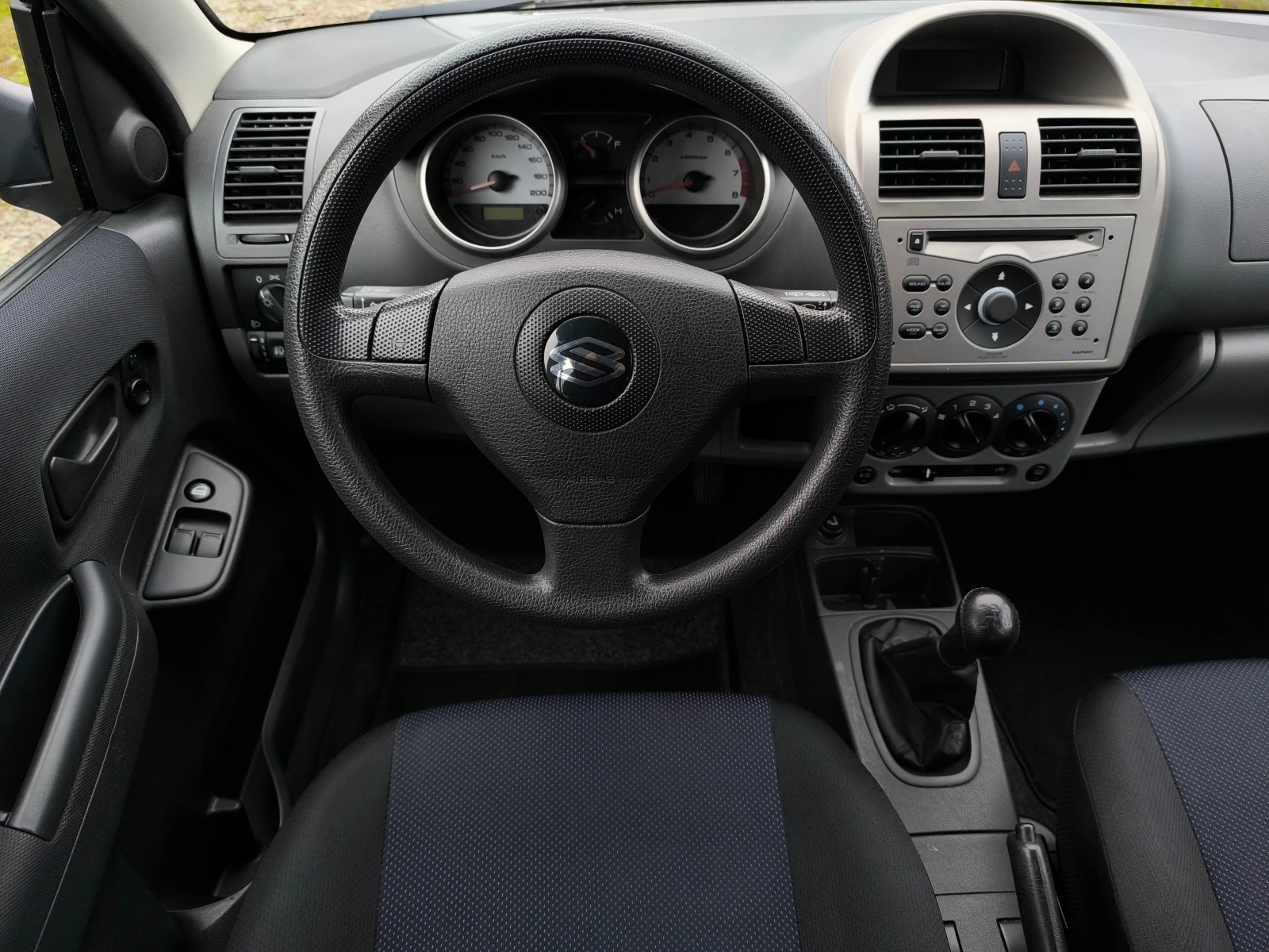 Suzuki Ignis FACE LIFT-1.3i-90-4x4--  !!! | Mobile.bg   11