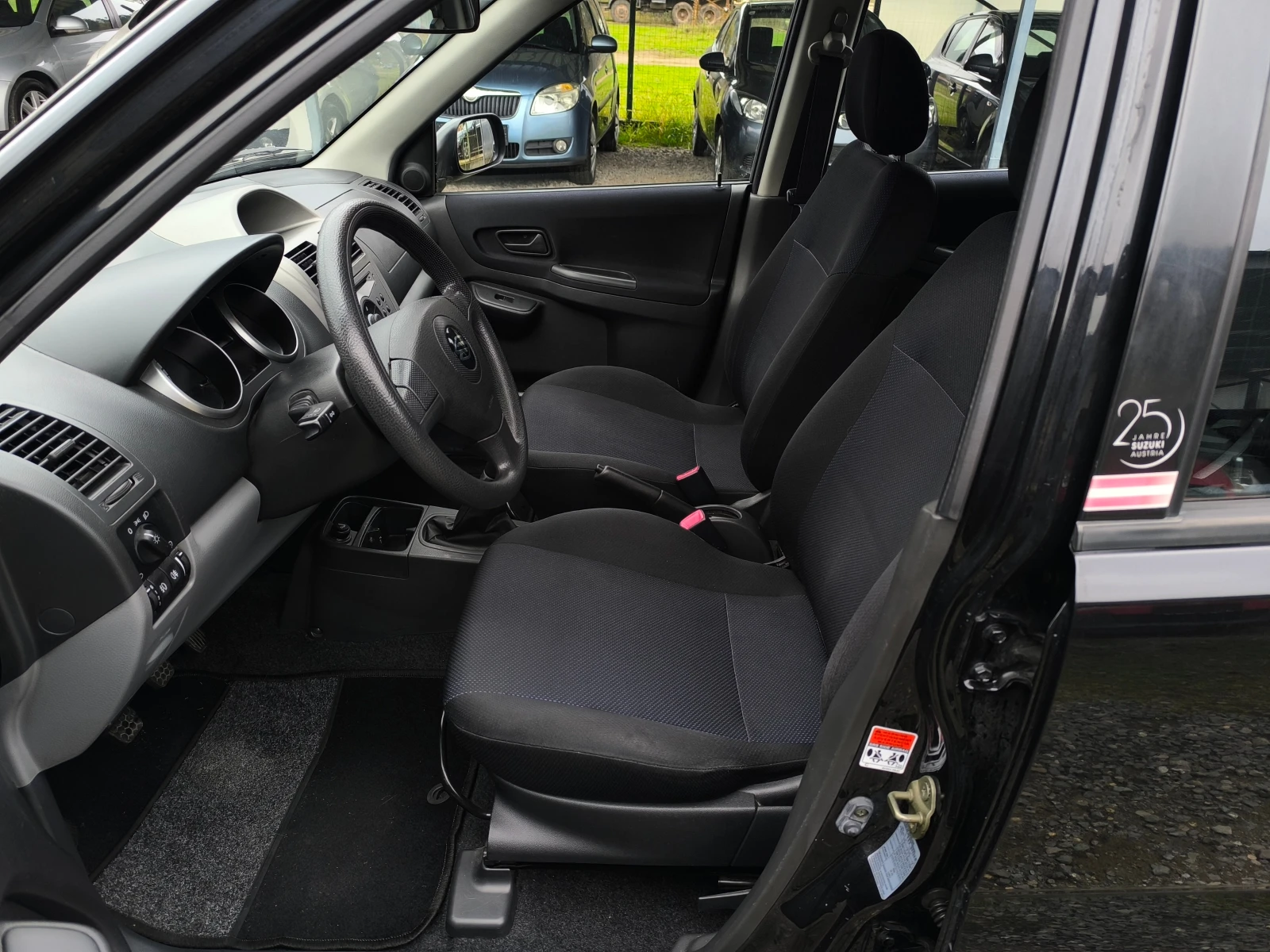 Suzuki Ignis FACE LIFT-1.3i-90-4x4--  !!! | Mobile.bg   9