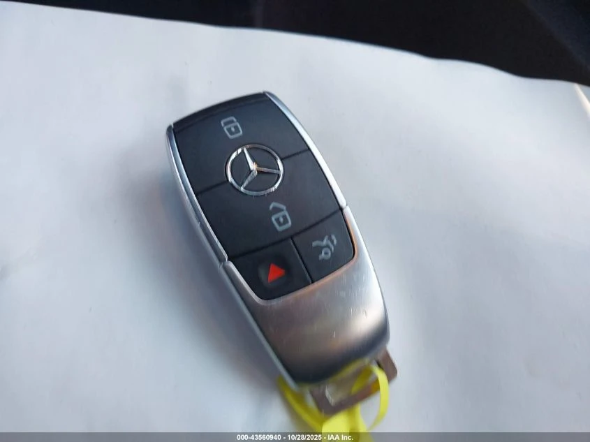 Mercedes-Benz GLA 250 2.0L I-4 DI, DOHC, VVT, TURBO, 221HP All Wheel - изображение 3