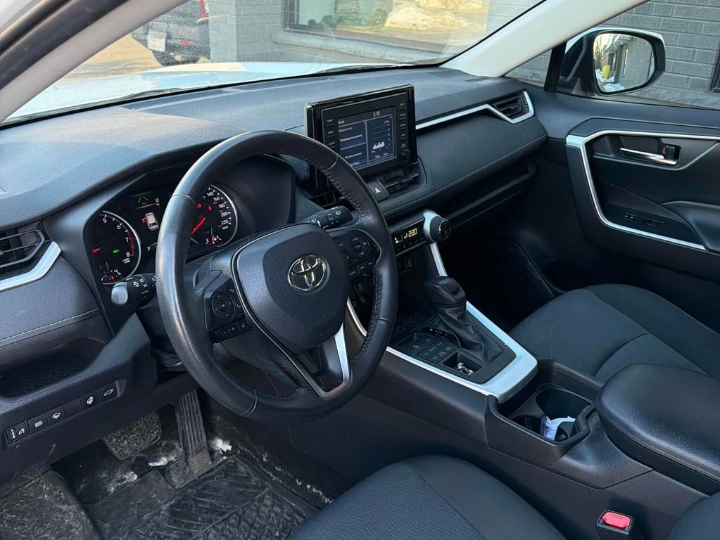 Toyota Rav4 XLE  CARFAX - изображение 5