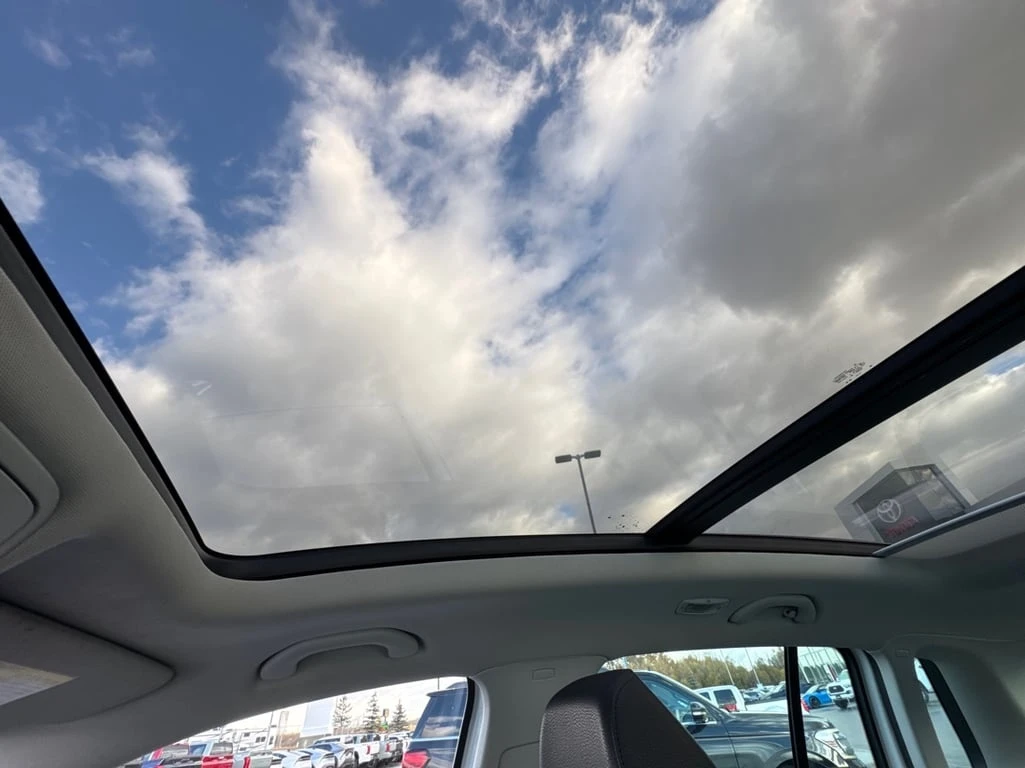 VW Tiguan * Wolfsburg Edition * CARFAX * ���� �� �� | Mobile.bg � ����������� 13