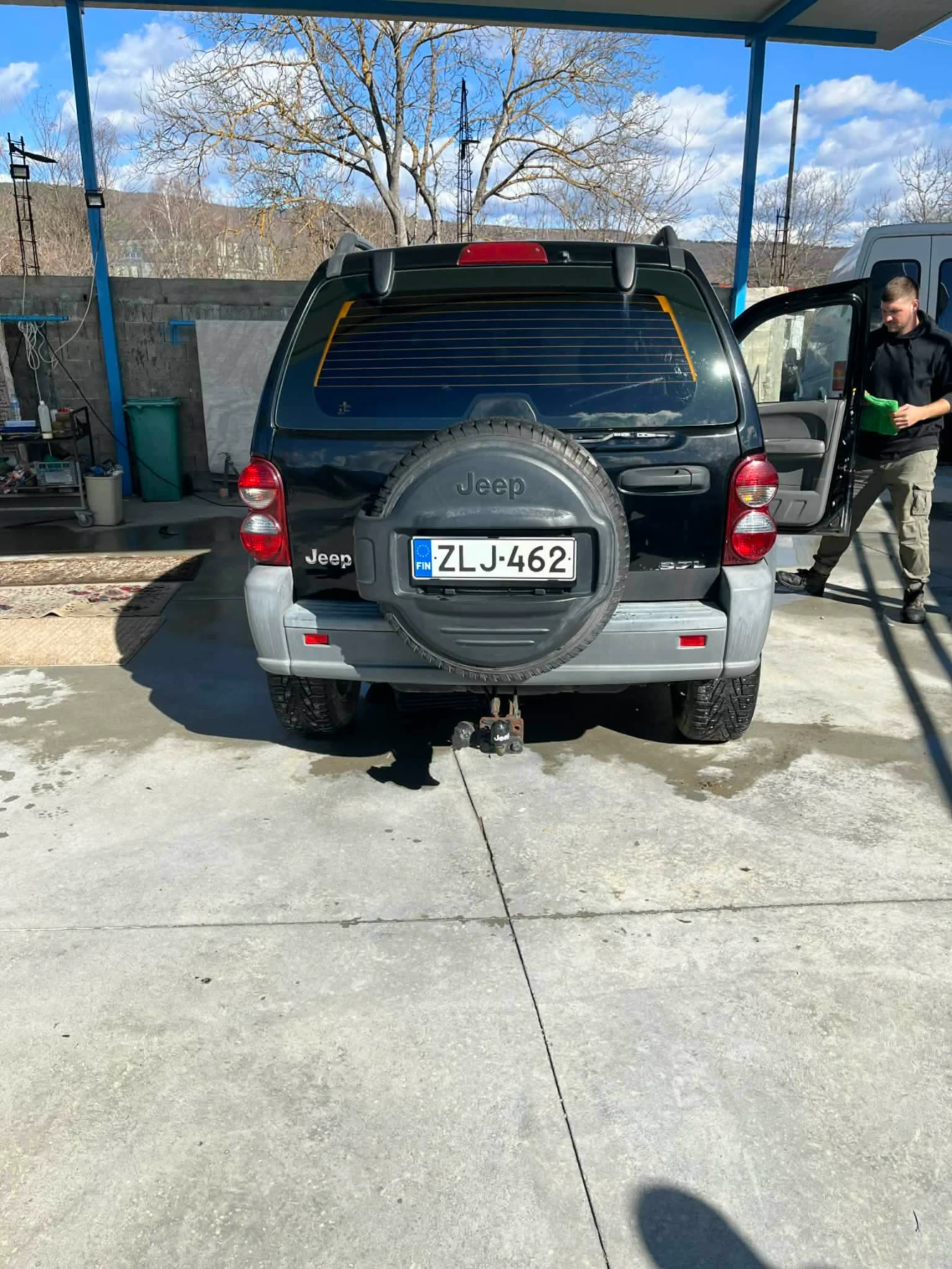 Jeep Cherokee  - изображение 9