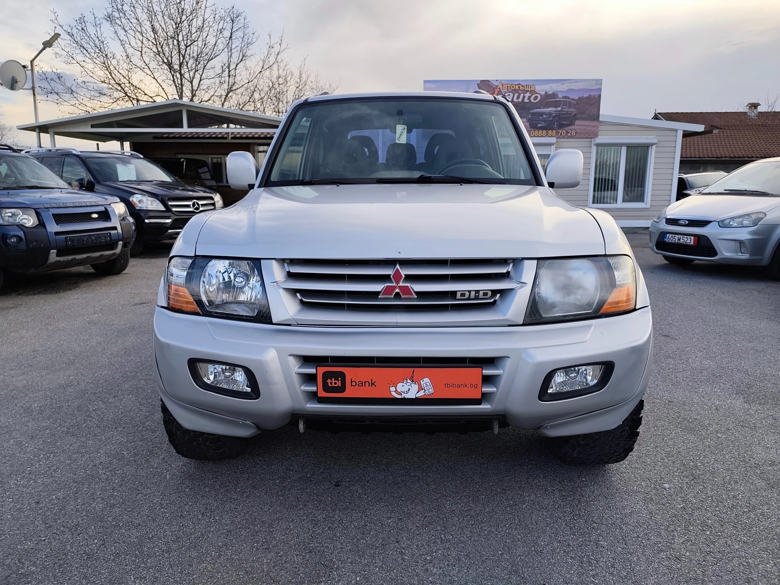 Mitsubishi Pajero 3.2DID, снимка 8 - Автомобили и джипове - 53993312