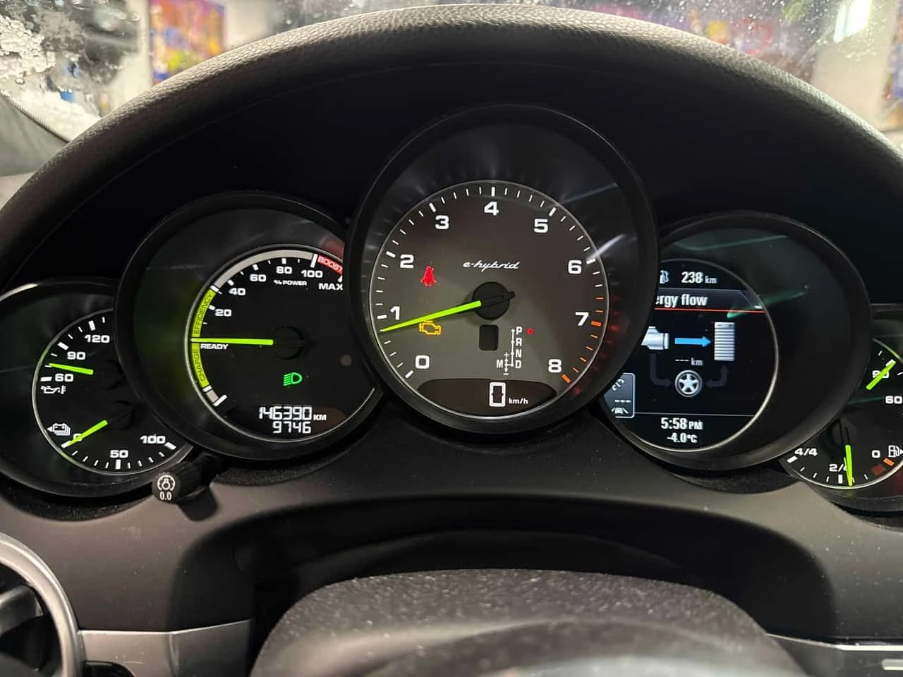 Porsche Cayenne * S E Hybrid * PANO* KEYLESS* ПОДГРЕВ* , снимка 8 - Автомобили и джипове - 54427934