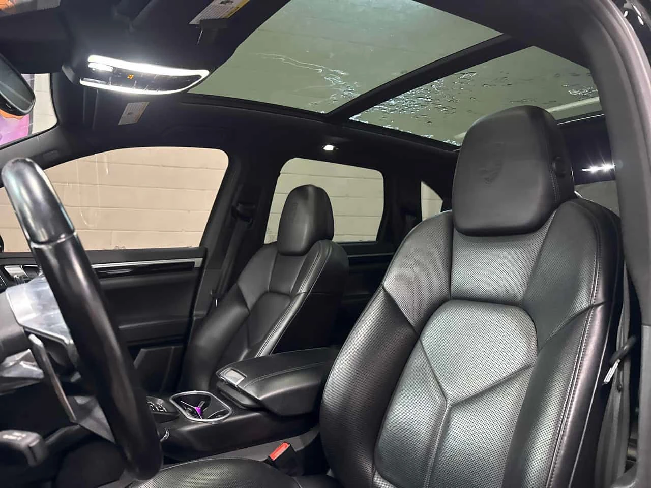 Porsche Cayenne * S E Hybrid * PANO* KEYLESS* ПОДГРЕВ* , снимка 10 - Автомобили и джипове - 54427934