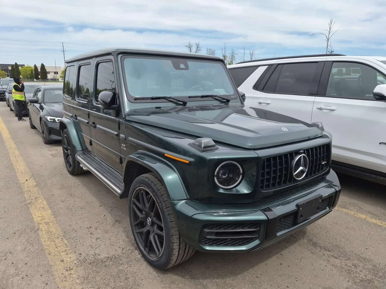 Mercedes-Benz G 63 AMG * CARFAX * АВТОКРЕДИТ БЕЗ ПЪРВОНАЧАЛНА ВНОСКА * , снимка 2 - Автомобили и джипове - 54605984