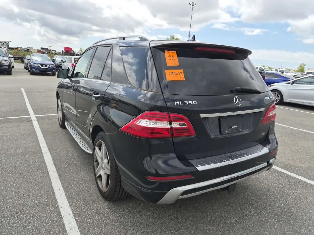 Mercedes-Benz ML 350 BLUETEC/CARFAX/ПОДГРЕВ/ПАНОРАМА/ПАМЕТ/360/, снимка 4 - Автомобили и джипове - 54753018