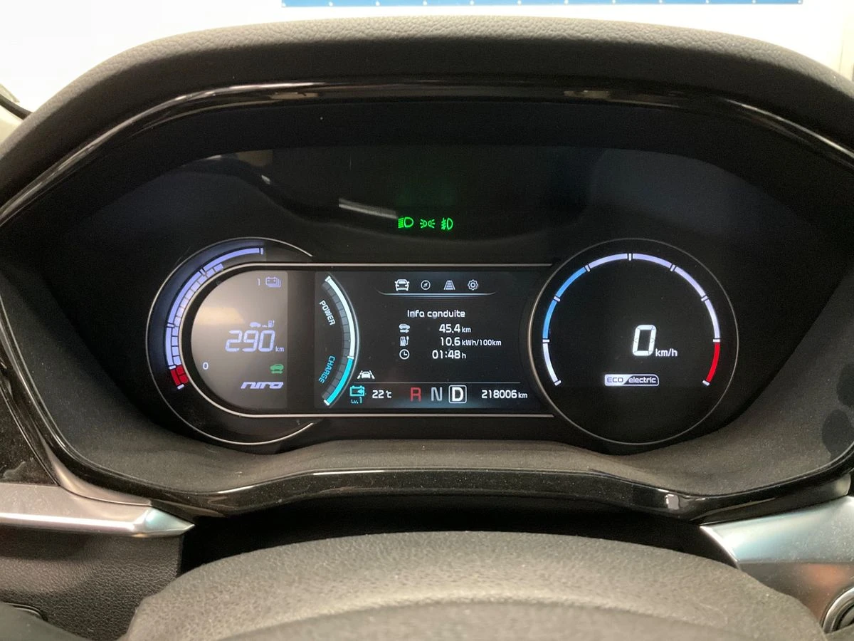 Kia Niro ОЧАКВАН ВНОС/СМЯНА ЦВЯТ 1000евра/PREMIUM ELECTRIC , снимка 2 - Автомобили и джипове - 55466121