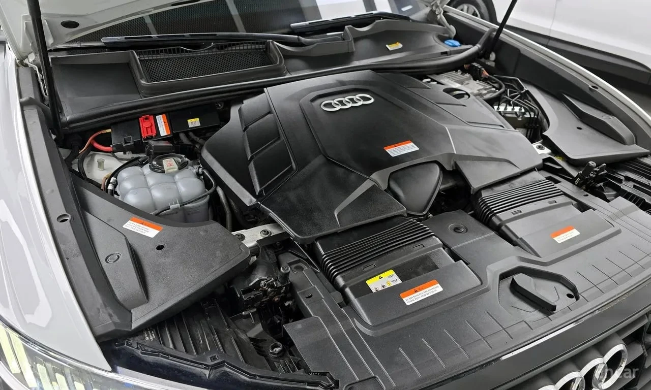 Audi Q8 * 55 TFSI Quattro Premium * КРАЙНА ЦЕНА ДО БГ, снимка 6 - Автомобили и джипове - 55843021