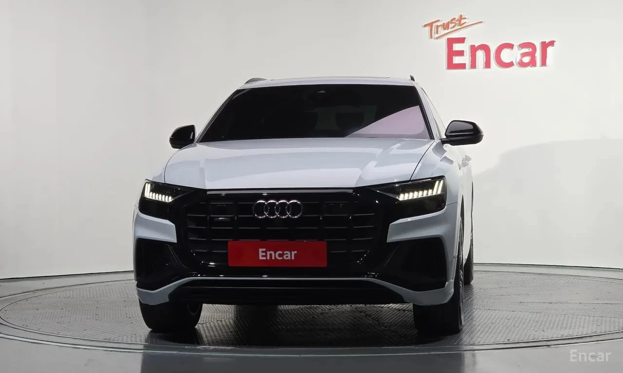 Audi Q8 * 55 TFSI Quattro Premium * КРАЙНА ЦЕНА ДО БГ, снимка 3 - Автомобили и джипове - 55843021