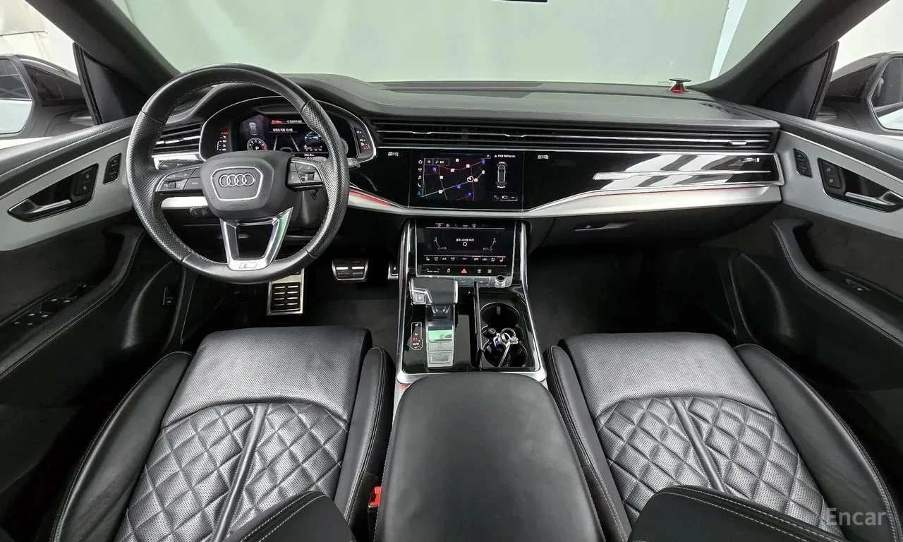 Audi Q8 * 55 TFSI Quattro Premium * КРАЙНА ЦЕНА ДО БГ, снимка 7 - Автомобили и джипове - 55843021