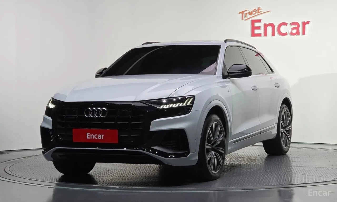 Audi Q8 * 55 TFSI Quattro Premium * КРАЙНА ЦЕНА ДО БГ