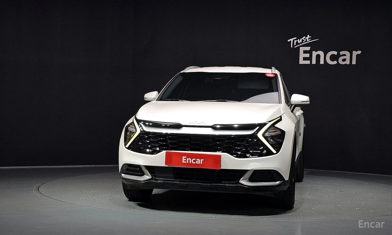Kia Sportage HYBRID* PRESTIGE* ОБДУХВАНЕ* LANE* ASSIST* 360КАМЕ, снимка 3 - Автомобили и джипове - 55970257