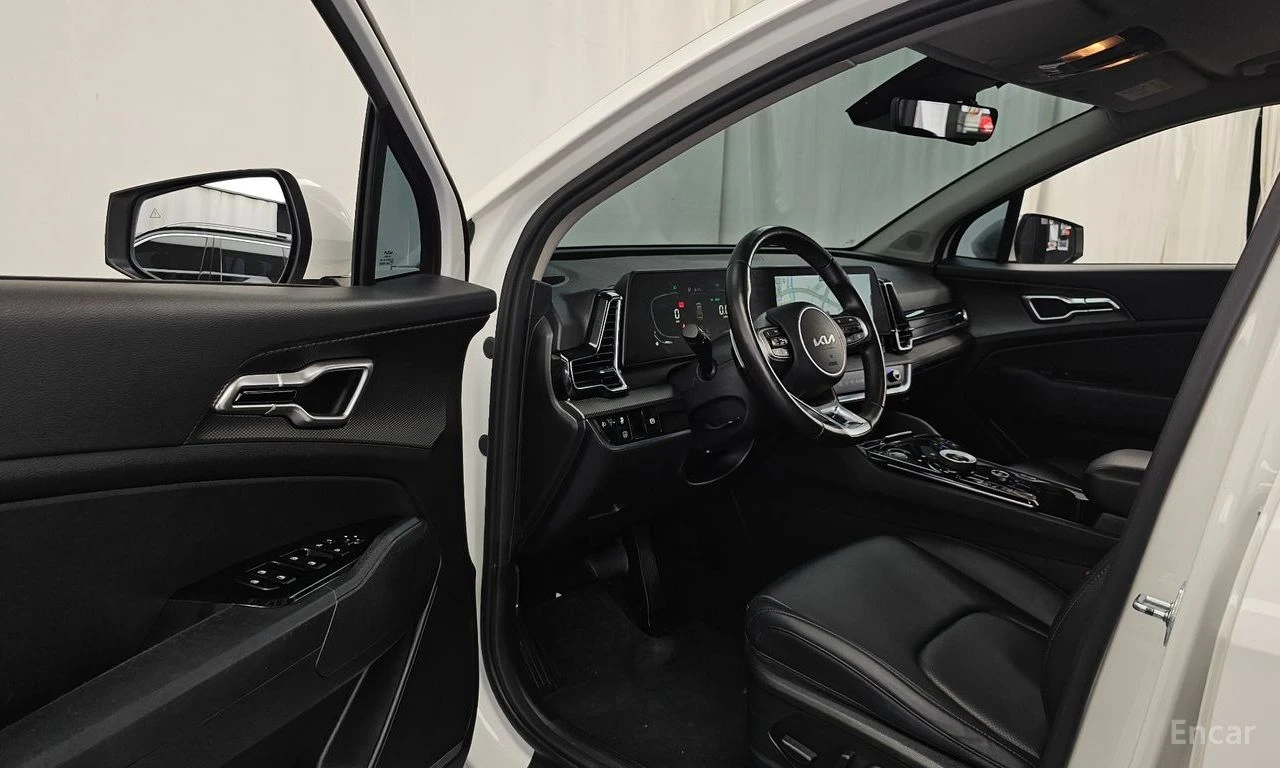 Kia Sportage HYBRID* PRESTIGE* ОБДУХВАНЕ* LANE* ASSIST* 360КАМЕ, снимка 5 - Автомобили и джипове - 55970257