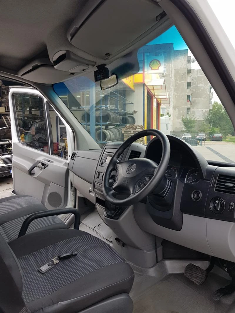 Mercedes-Benz Sprinter 313 313 CDI, снимка 13 - Бусове и автобуси - 36183366