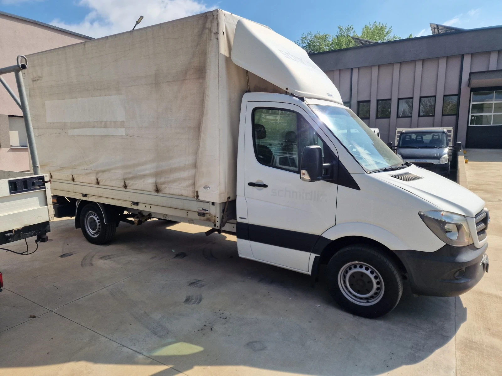 Mercedes-Benz Sprinter 319 3.0 л 4.30м швейцарски, снимка 4 - Бусове и автобуси - 54429233