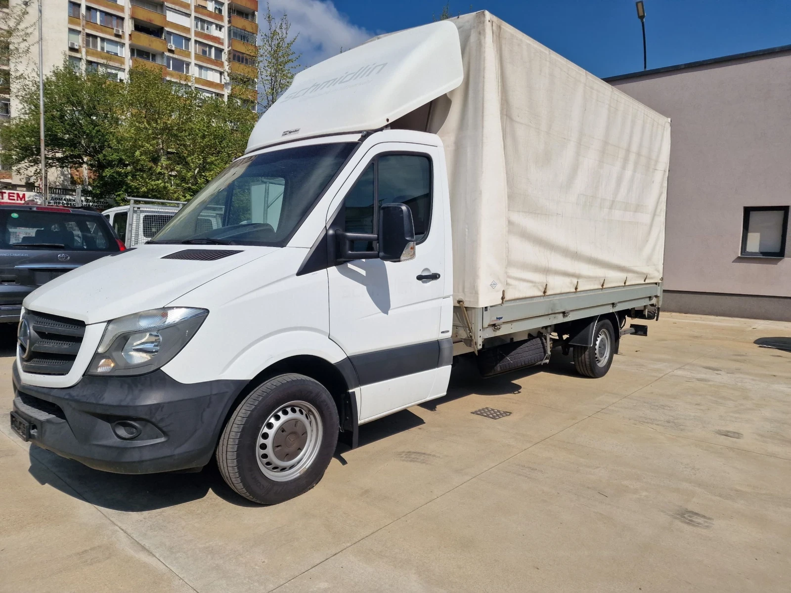 Mercedes-Benz Sprinter 319 3.0 л 4.30м швейцарски