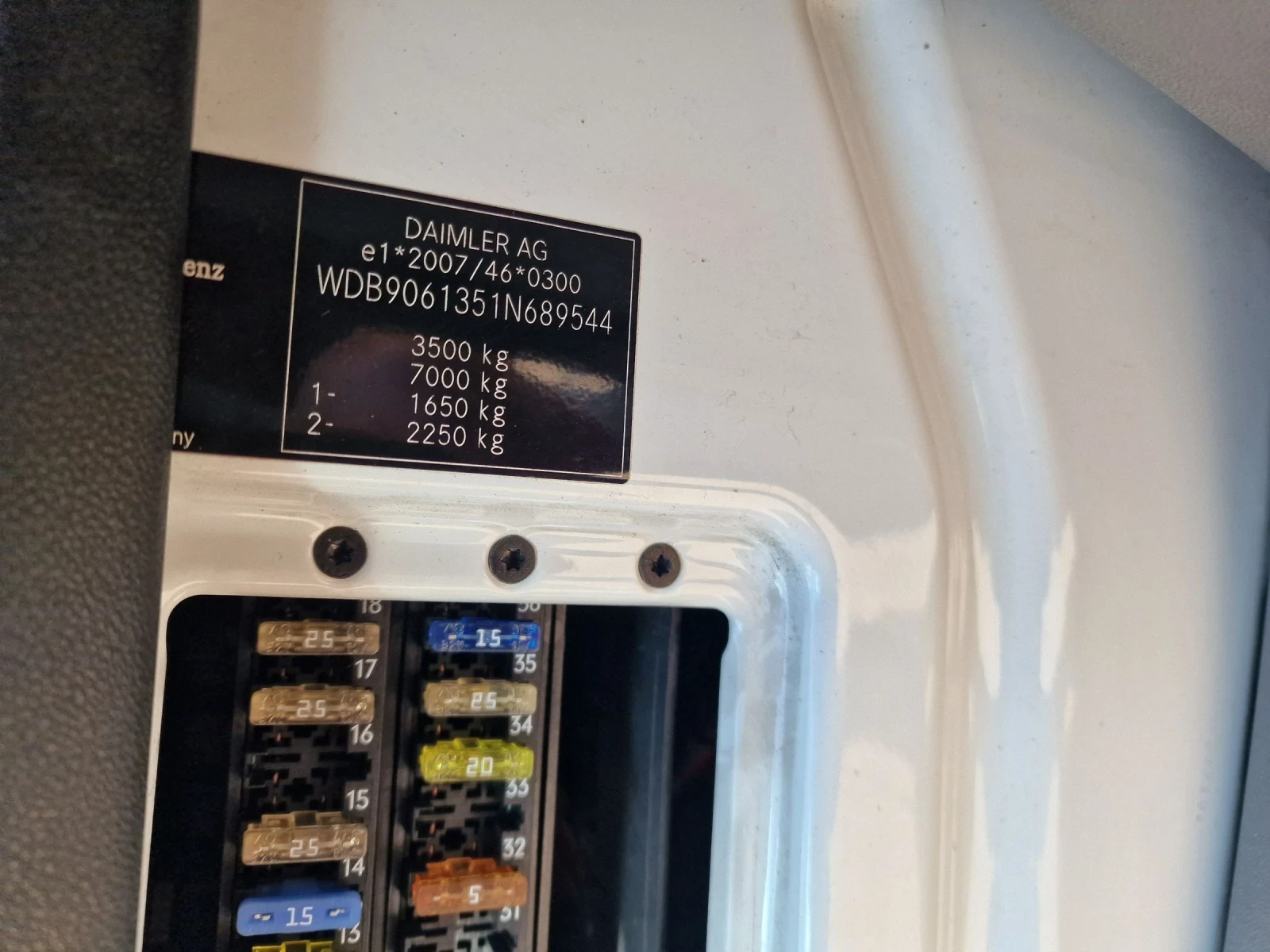 Mercedes-Benz Sprinter 319 3.0 л 4.30м швейцарски, снимка 14 - Бусове и автобуси - 54429233