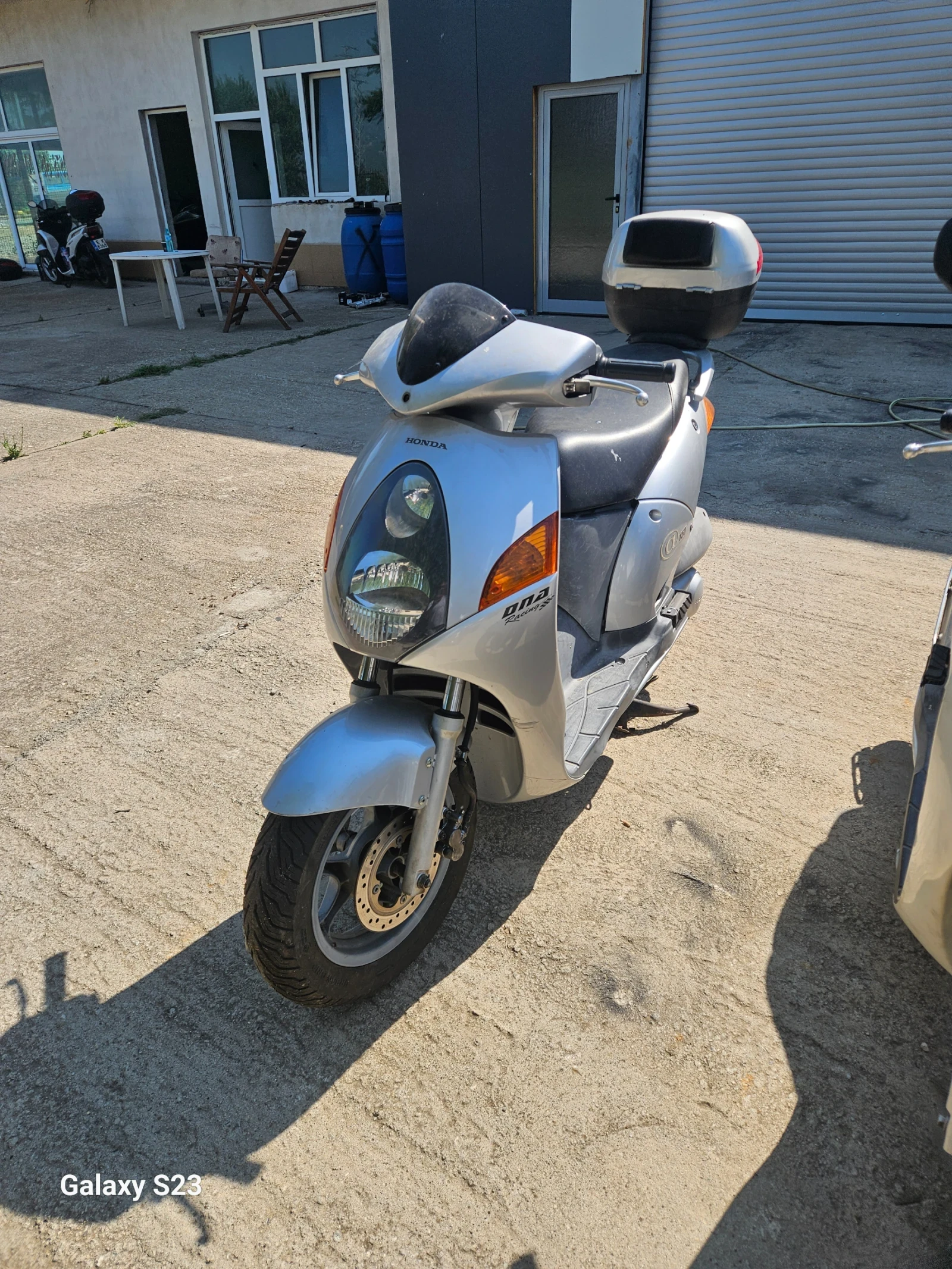 Honda Dylan Perfektna 150 cc, снимка 2 - Мотоциклети и мототехника - 55350404