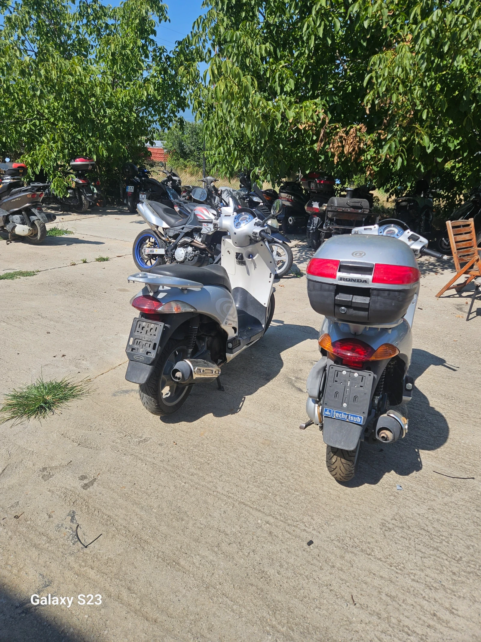 Honda Dylan Perfektna 150 cc, снимка 4 - Мотоциклети и мототехника - 55350404