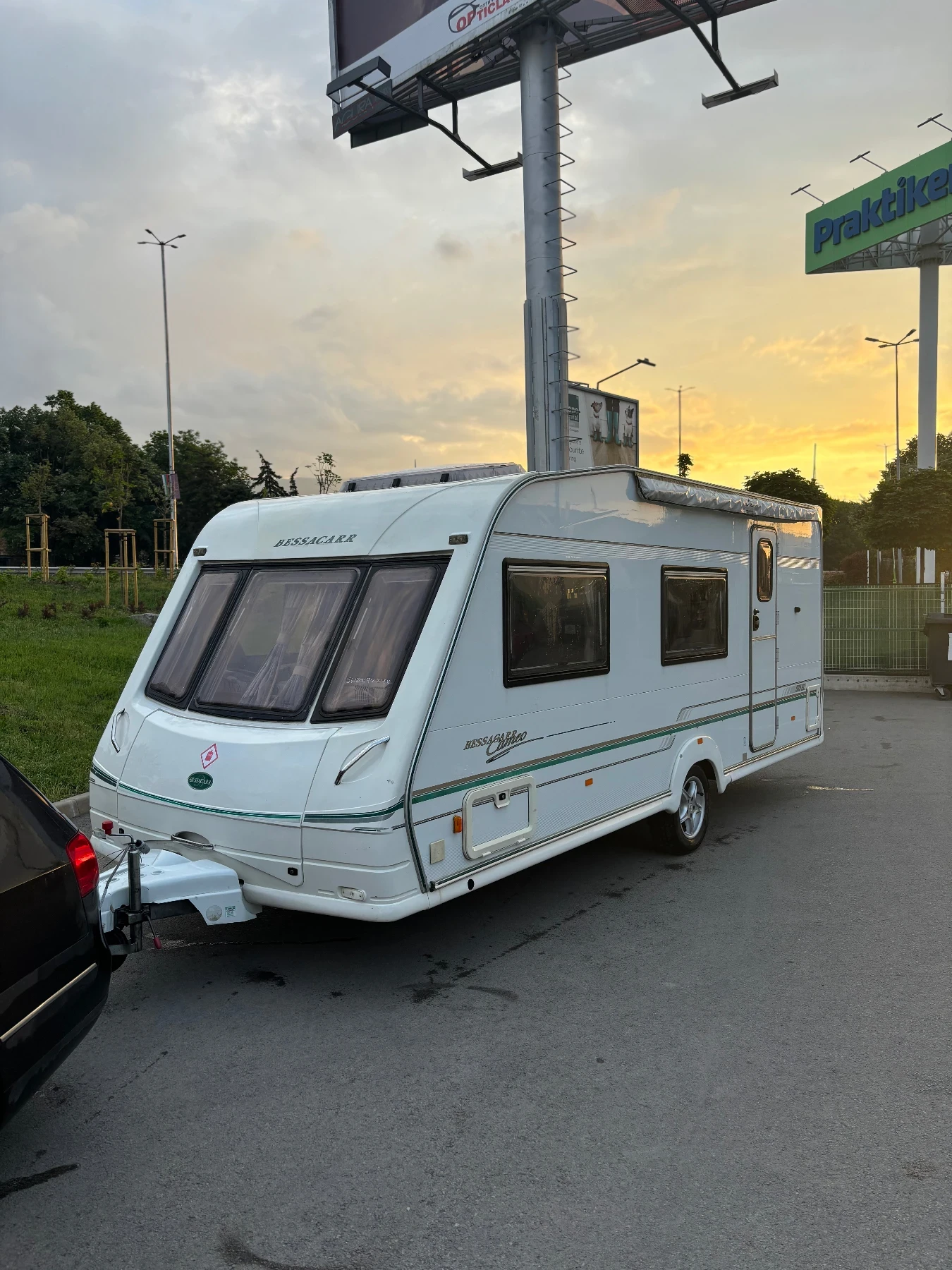 Каравана Swift Bessacarr 525 sl