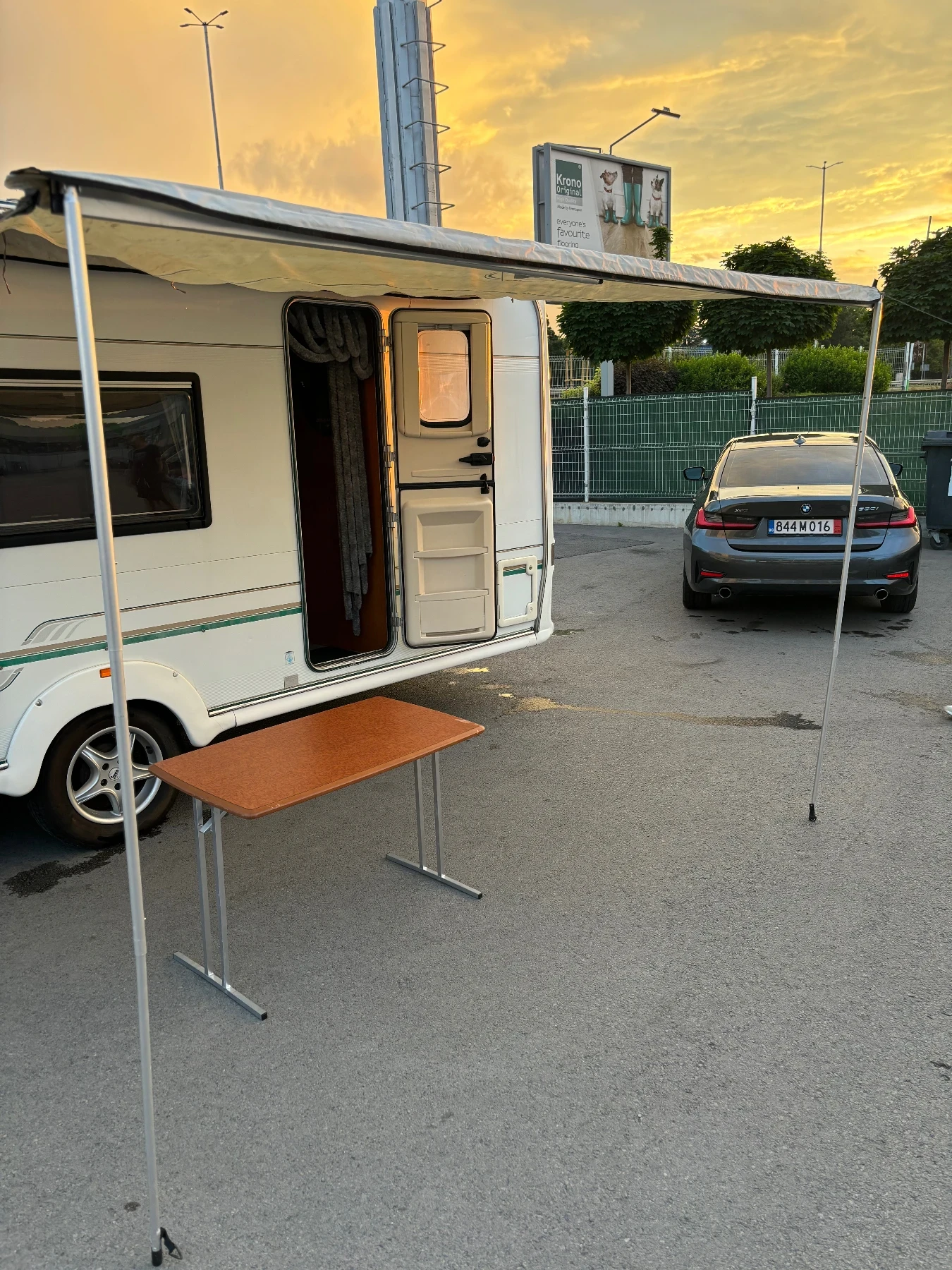 Каравана Swift Bessacarr 525 sl, снимка 6 - Каравани и кемпери - 54859925