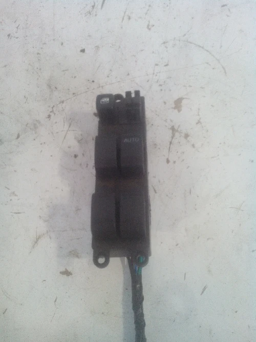 Копчета ел.стъкла Субару Импреза (предна дясна врата)