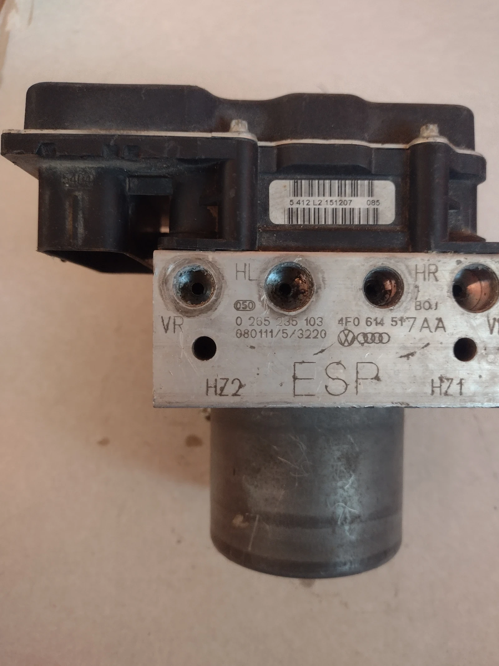 4F0 910 517 AD 4F0 614 517 AA ABS ����� AUDI A6 3.0TDI 4F0910517AD 4F0614517AA 0265235103 0265950557 | Mobile.bg � ����������� 3