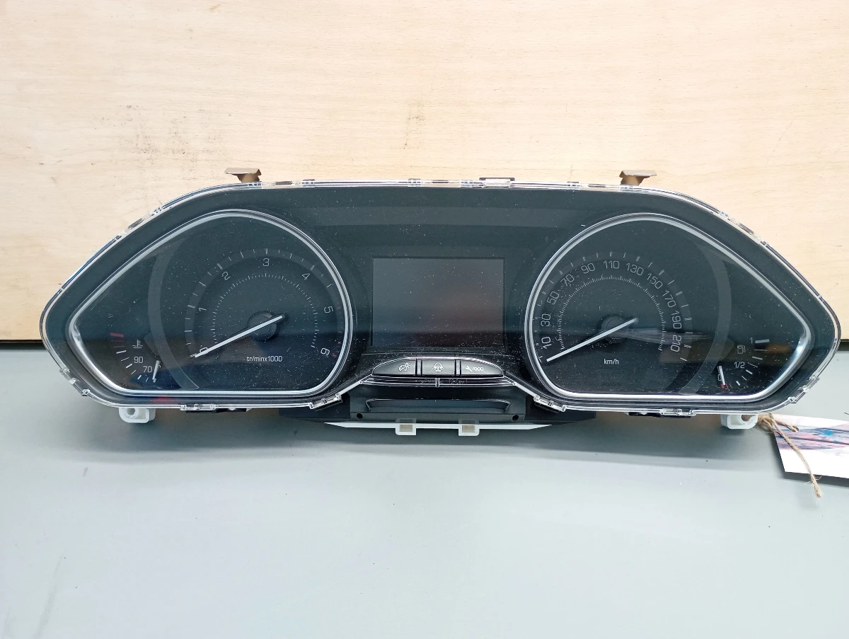   2008 1.6  | Mobile.bg   1