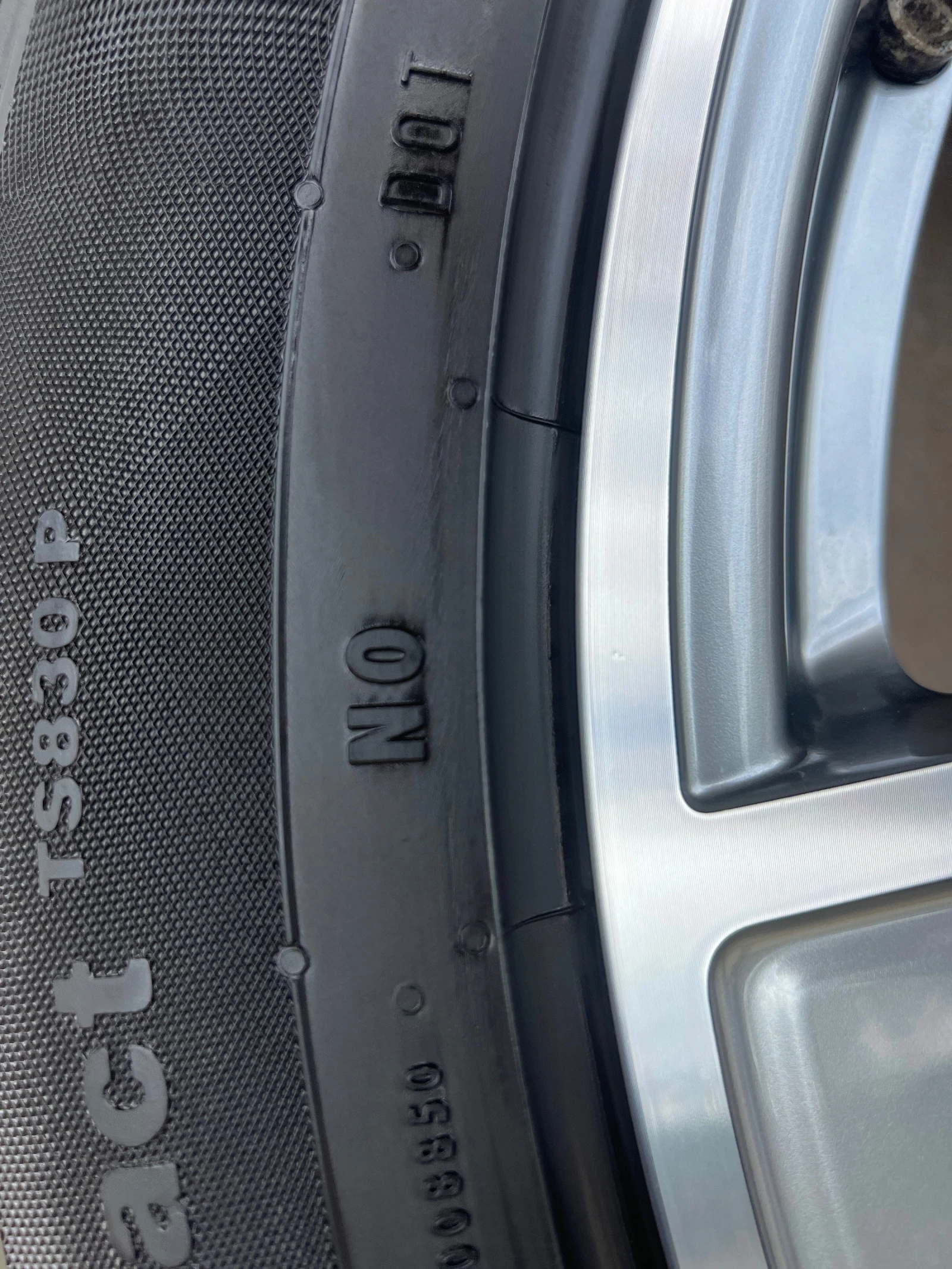    305/40R20  Porsche Cayenne | Mobile.bg   5