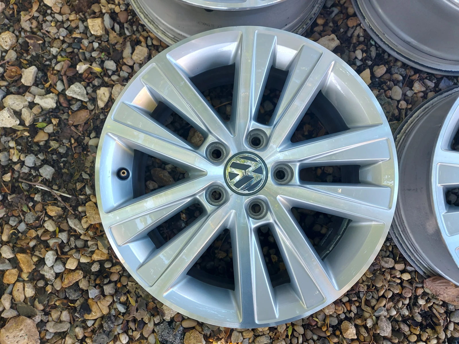 Джанти за VW, снимка 4 - Гуми и джанти - 56653064