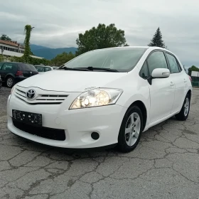 Toyota Auris 1.4D4D 90к.facelift, снимка 2