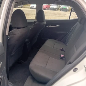 Toyota Auris 1.4D4D 90к.facelift, снимка 9