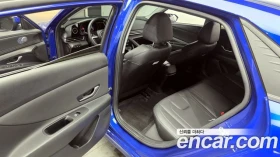 Hyundai Elantra, снимка 11
