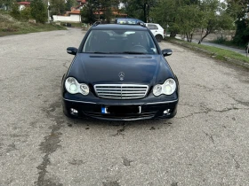 Mercedes-Benz C 220, снимка 2