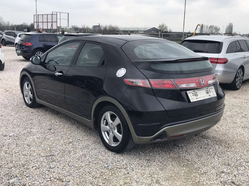 Honda Civic 1.4i-vtec, снимка 5 - Автомобили и джипове - 44695920