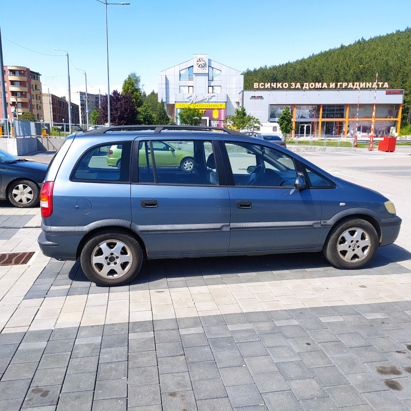 Opel Zafira, снимка 4 - Автомобили и джипове - 45796691