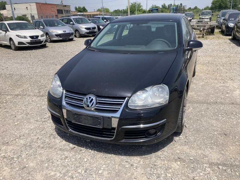 VW Jetta 1.9 TDI 105ops, снимка 1 - Автомобили и джипове - 46306849