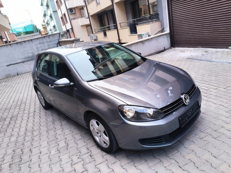 VW Golf 1.6 TDI Navi, снимка 4 - Автомобили и джипове - 47078979