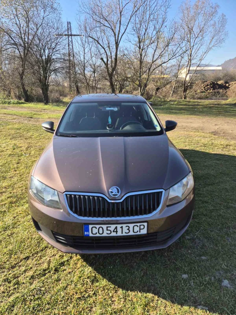 Skoda Octavia, снимка 2 - Автомобили и джипове - 48072657