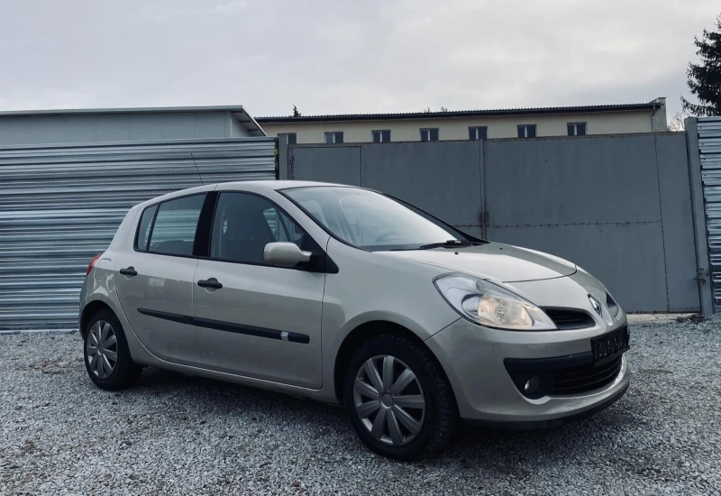 Renault Clio МУЛТИ ВОЛАН , снимка 3 - Автомобили и джипове - 49167471