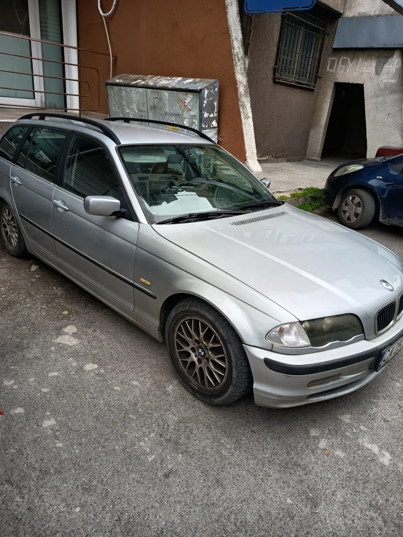 BMW 320