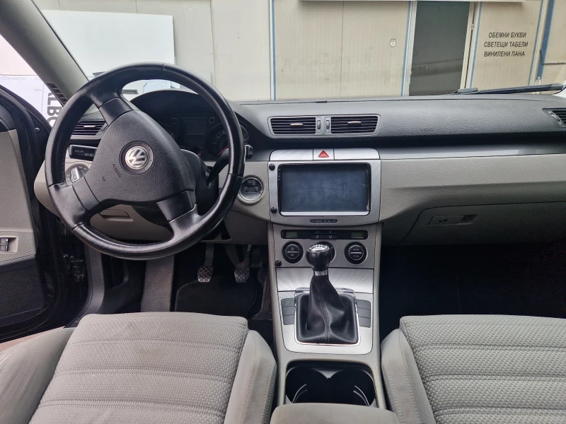 VW Passat B6, снимка 4 - Автомобили и джипове - 53011259