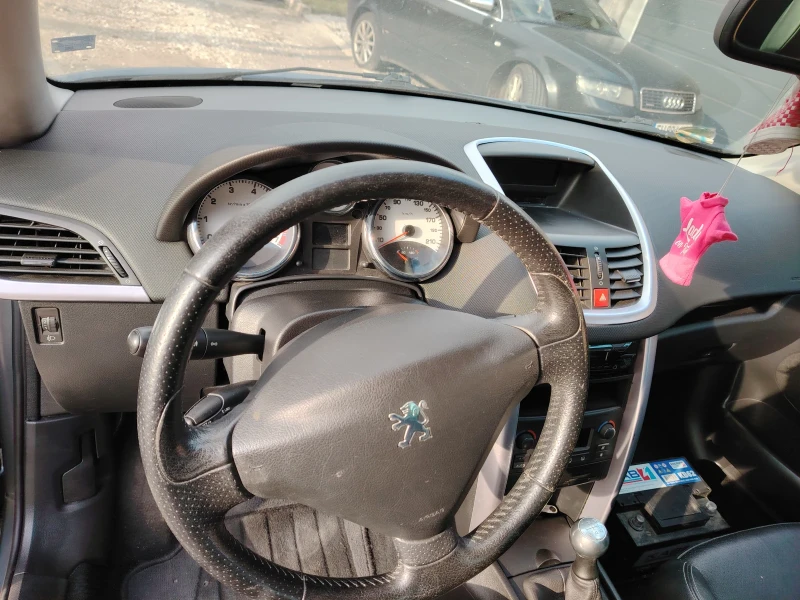 Peugeot 207 CC, снимка 4 - Автомобили и джипове - 52104428