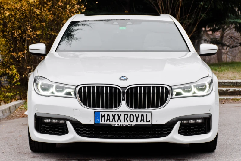 BMW 750 Long * X-Drive* M-пакет, снимка 2 - Автомобили и джипове - 52328487