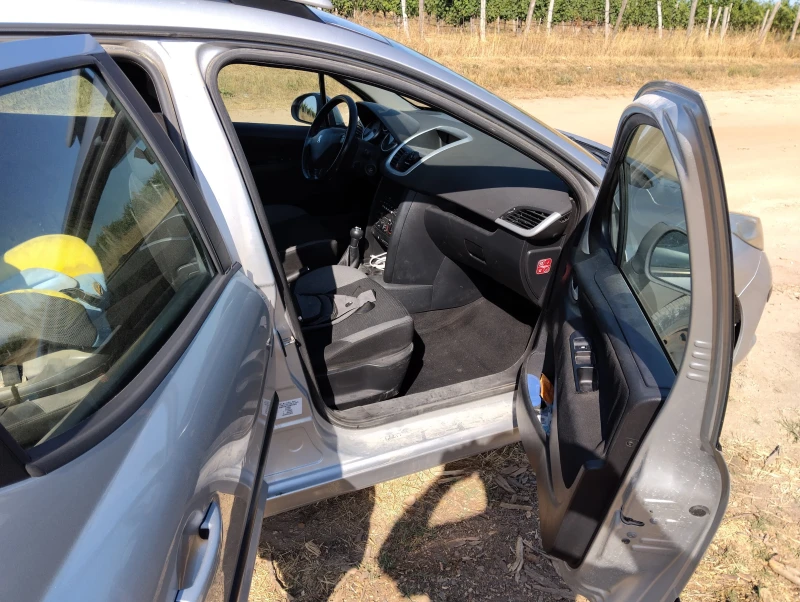 Peugeot 207 SW, снимка 9 - Автомобили и джипове - 52660579